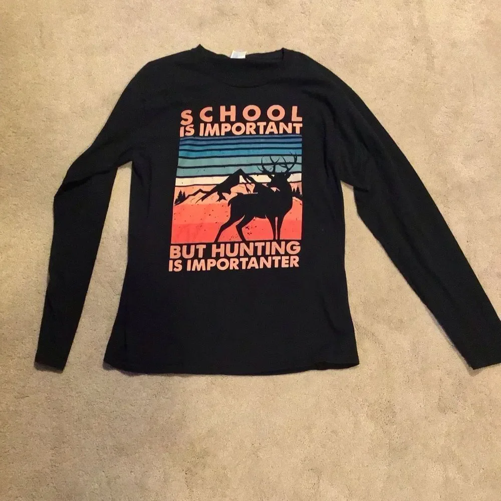 Hunting Black Graphic Long Sleeve Tee